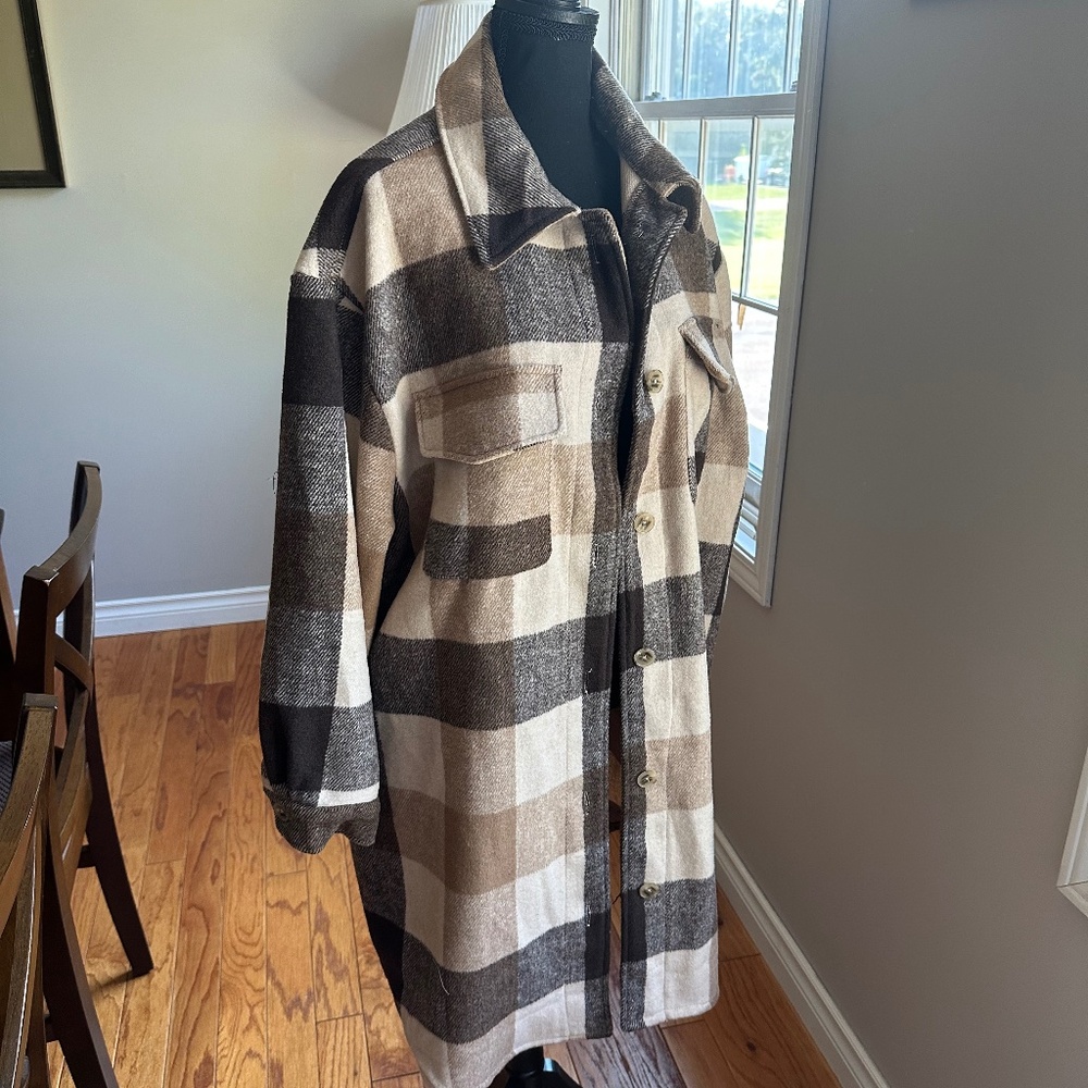 Chic Soul “At the Ritz” Long Flannel Coat in multi brown tones.  Size 2XL